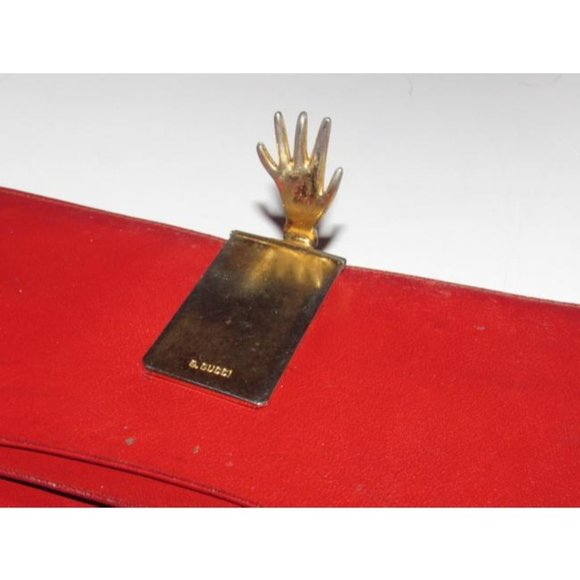 GUCCI Vintage Red Leather with Gold Hand Clasp - Picture 10 of 12